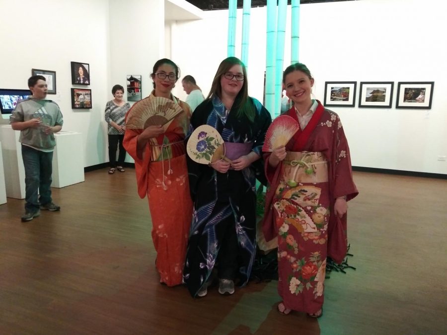 ACC+students+in+kimonos