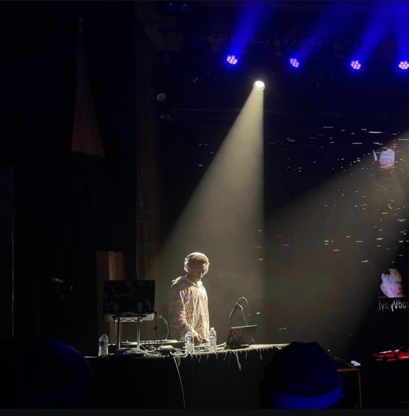 Littleton’s Vyjay Brings the House Down at Sold-Out Bluebird Debut
